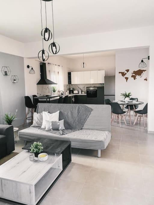 Md Residence Near The Beach W Bbq And Private Parking Hersonissos  Ngoại thất bức ảnh